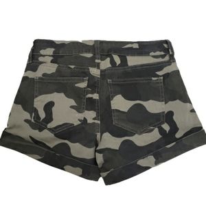 Celebrity Pink Shorts The Honey Cuffed Camo Size 1 Waist 25